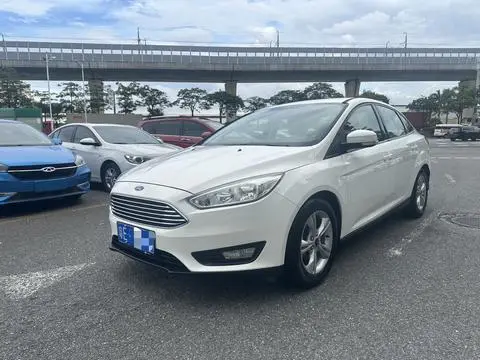 Ford Focus 2017 — фото 1