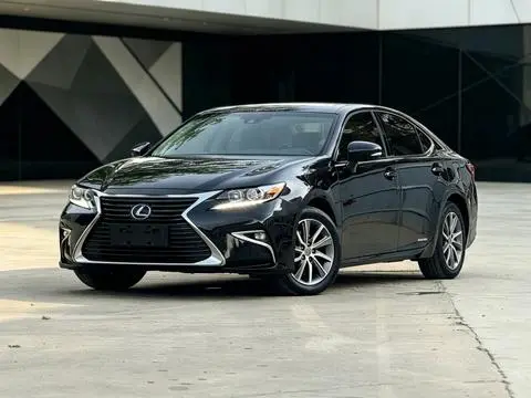 Lexus ES 2015