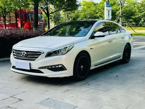 Hyundai 索纳塔九 2017