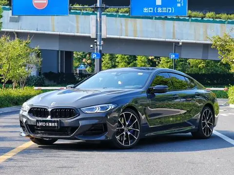 BMW 8 Series 2022