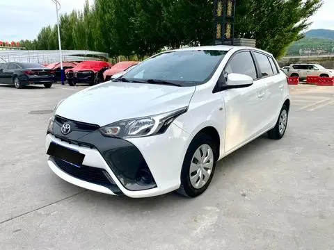 Toyota YARIS L 2019 — фото 1
