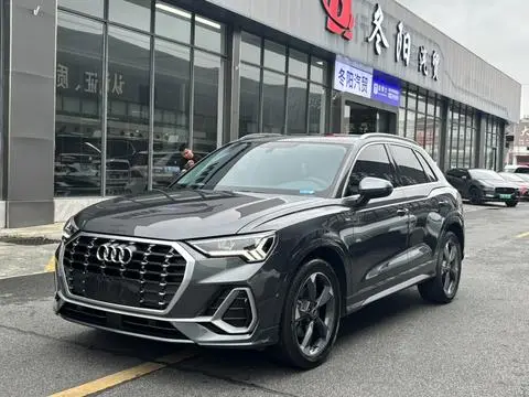 Audi Q3 2023 — фото 1