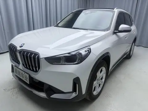 BMW X1 2023 — фото 1