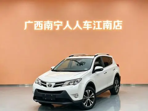 Toyota RAV4 2015