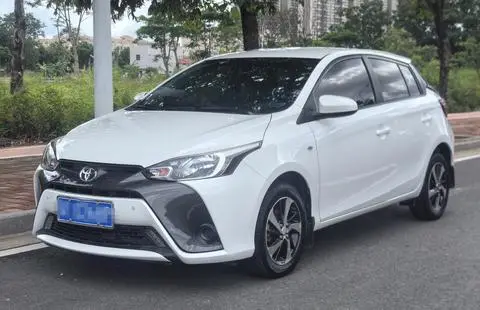 Toyota YARIS L 2017