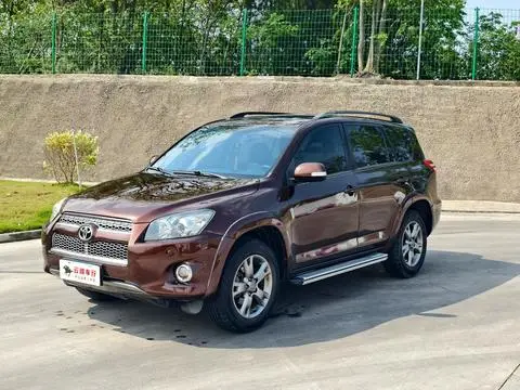 Toyota RAV4 2013