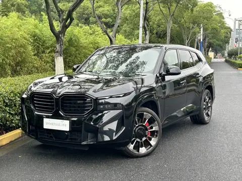 BMW XM 2023
