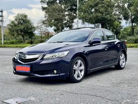 Acura ILX 2013