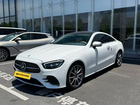 Mercedes-Benz E-Class 2021