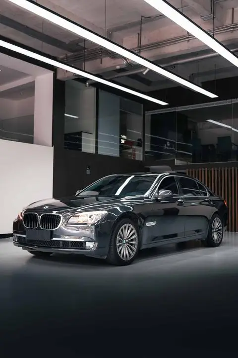 BMW 7 Series 2009