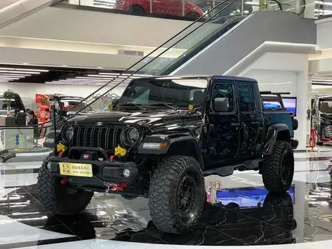 Jeep 角斗士 2022