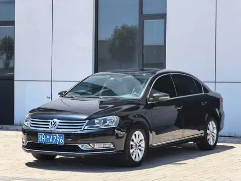 Volkswagen Magotan 2013