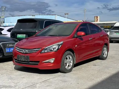 Hyundai 瑞纳 2014