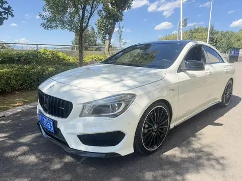Mercedes-Benz CLA AMG 2015
