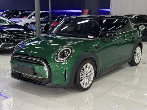 MINI MINI 2022