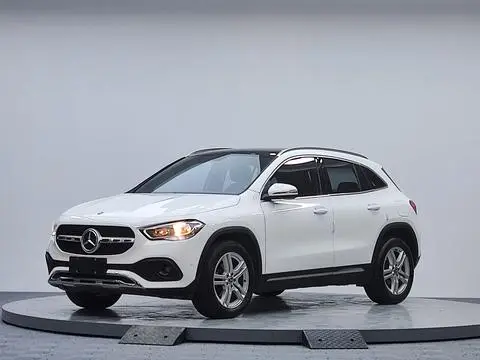 Mercedes-Benz GLA 2020