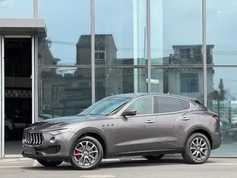 Maserati Levante 2021