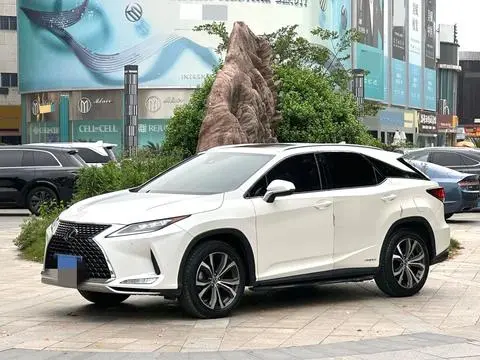 Lexus RX 2020