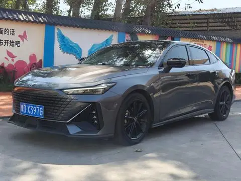 Changan UNI-V 2022