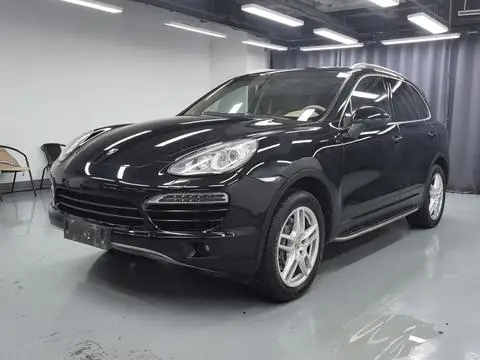 Porsche Cayenne 2011