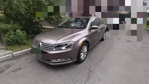 Volkswagen Magotan 2012