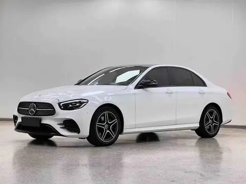 Mercedes-Benz E-Class 2023