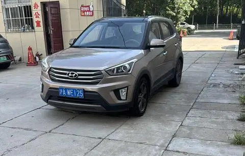 Hyundai ix25 2015