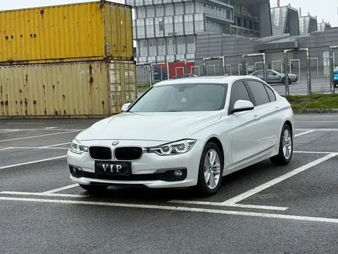 BMW 3 Series 2016 — фото 1