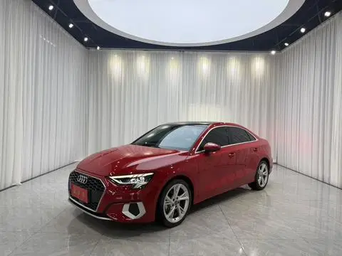 Audi A3 2022 — фото 1