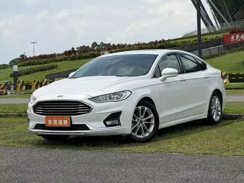 Ford 蒙迪欧 2018 — фото 1
