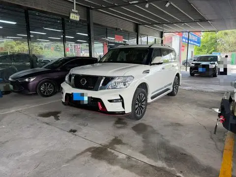 Nissan Patrol 2018 — фото 1
