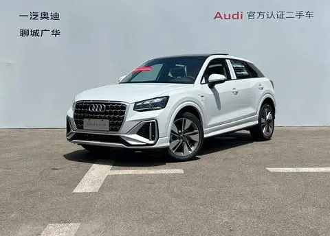 Audi Q2L 2025