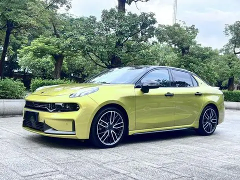 Lynk & Co 03 2022