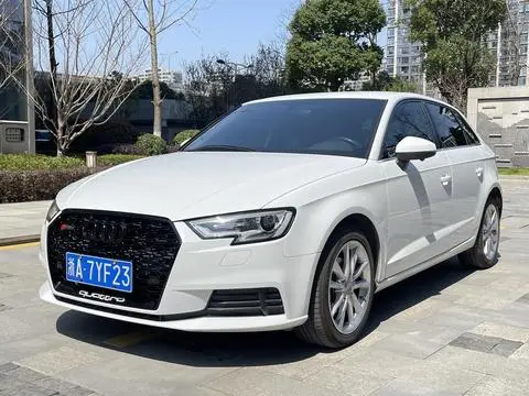 Audi A3 2018 — фото 1