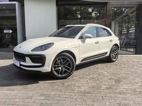 Porsche Macan 2022