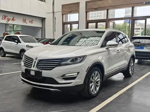 Lincoln MKC 2017