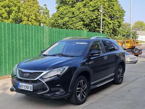 BYD Tang DM 2015 — фото 1