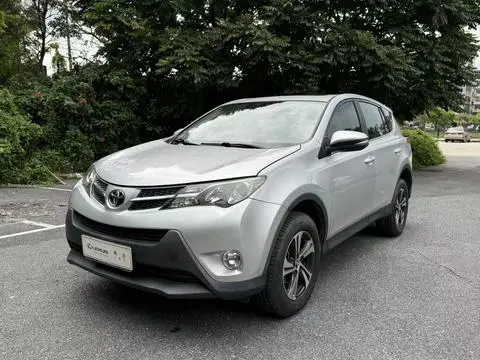 Toyota RAV4 2015