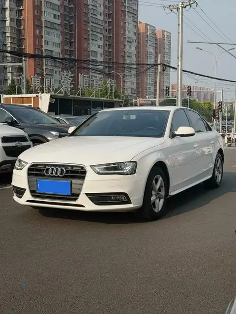Audi A4L 2013