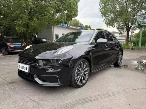 Lynk & Co 02 Hatchback 2021