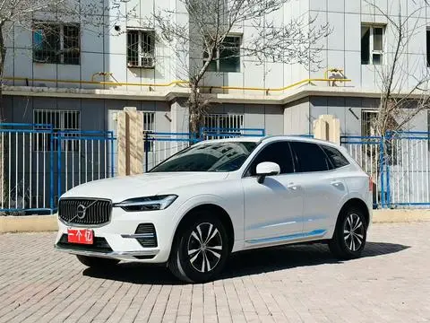Volvo XC60 2023