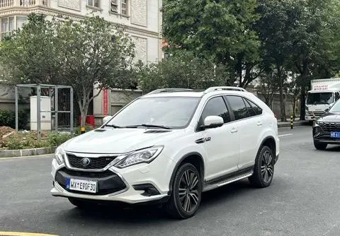 BYD Tang DM 2017