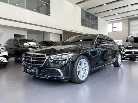 Mercedes-Benz S-Class 2022