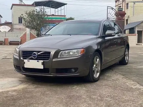 Volvo S80L 2010