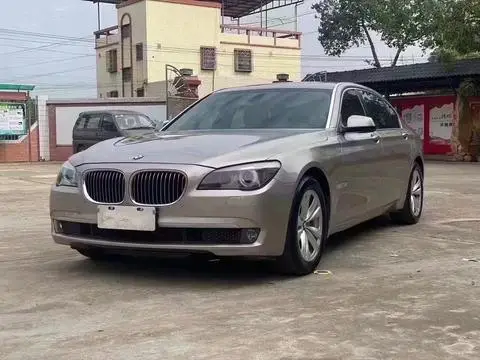 BMW 7 Series 2011