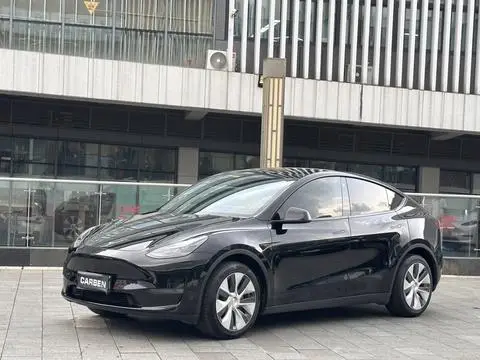 Tesla Model Y 2021 — фото 1