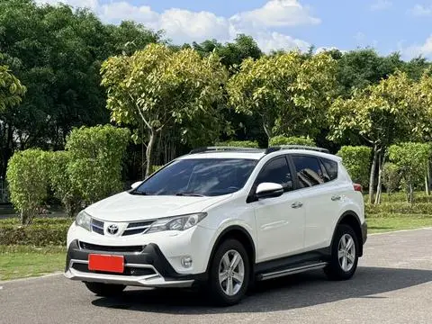 Toyota RAV4 2013