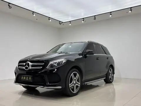 Mercedes-Benz GLE 2015