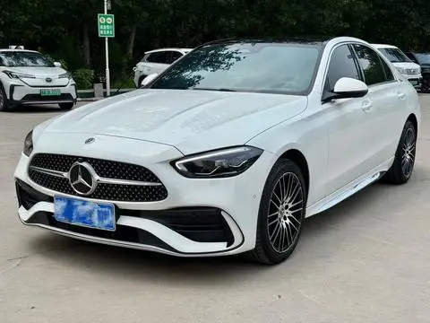 Mercedes-Benz C-Class 2024