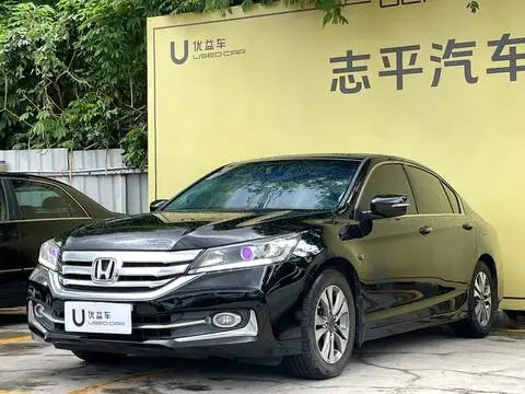 Honda Accord 2015 — фото 1